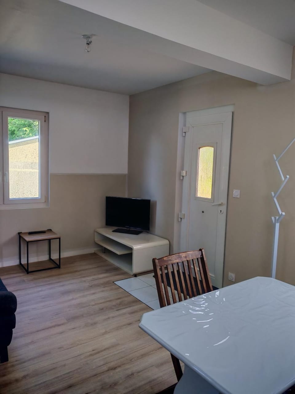 Studio indépendant tout équipé proche circuit des 24 Heures Apartment in Pays de la Loire