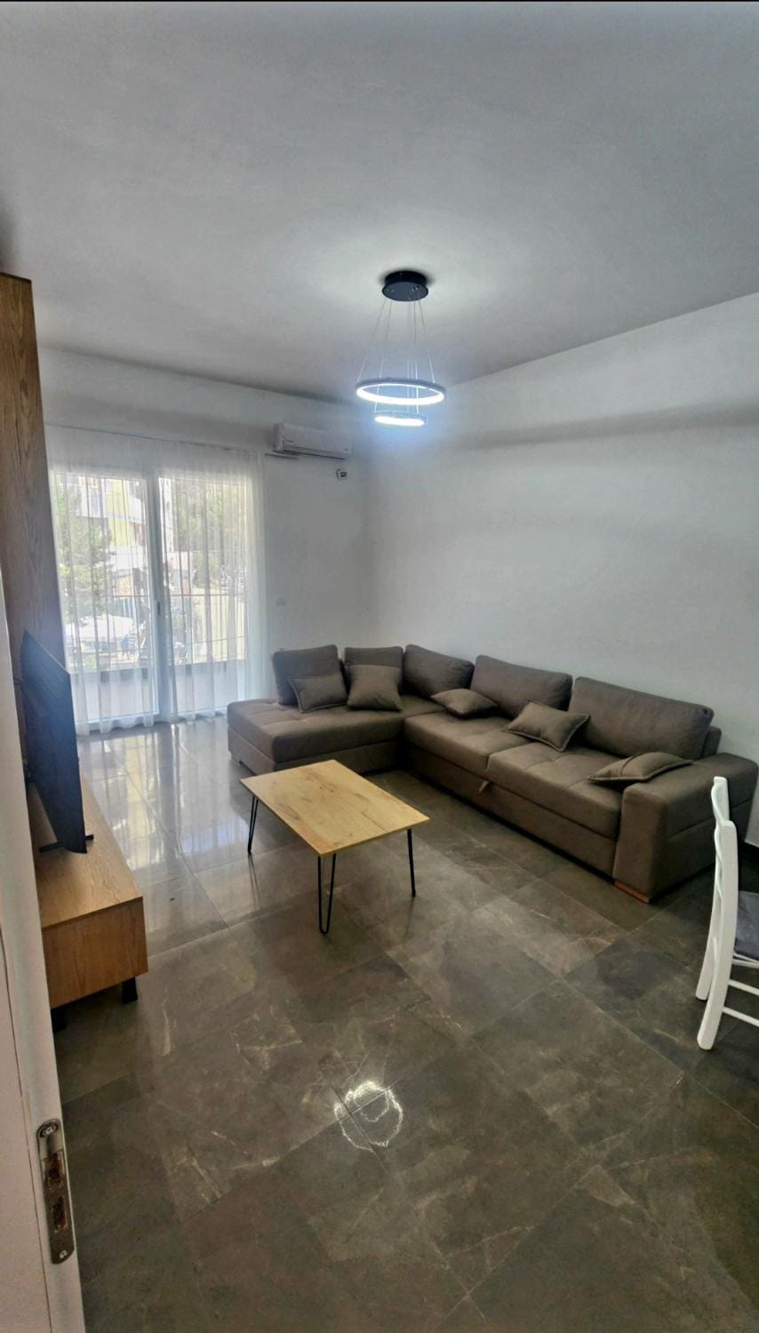 Deluxe Two-Bedroom Apartment with 2 Bathrooms Apartment in Europe