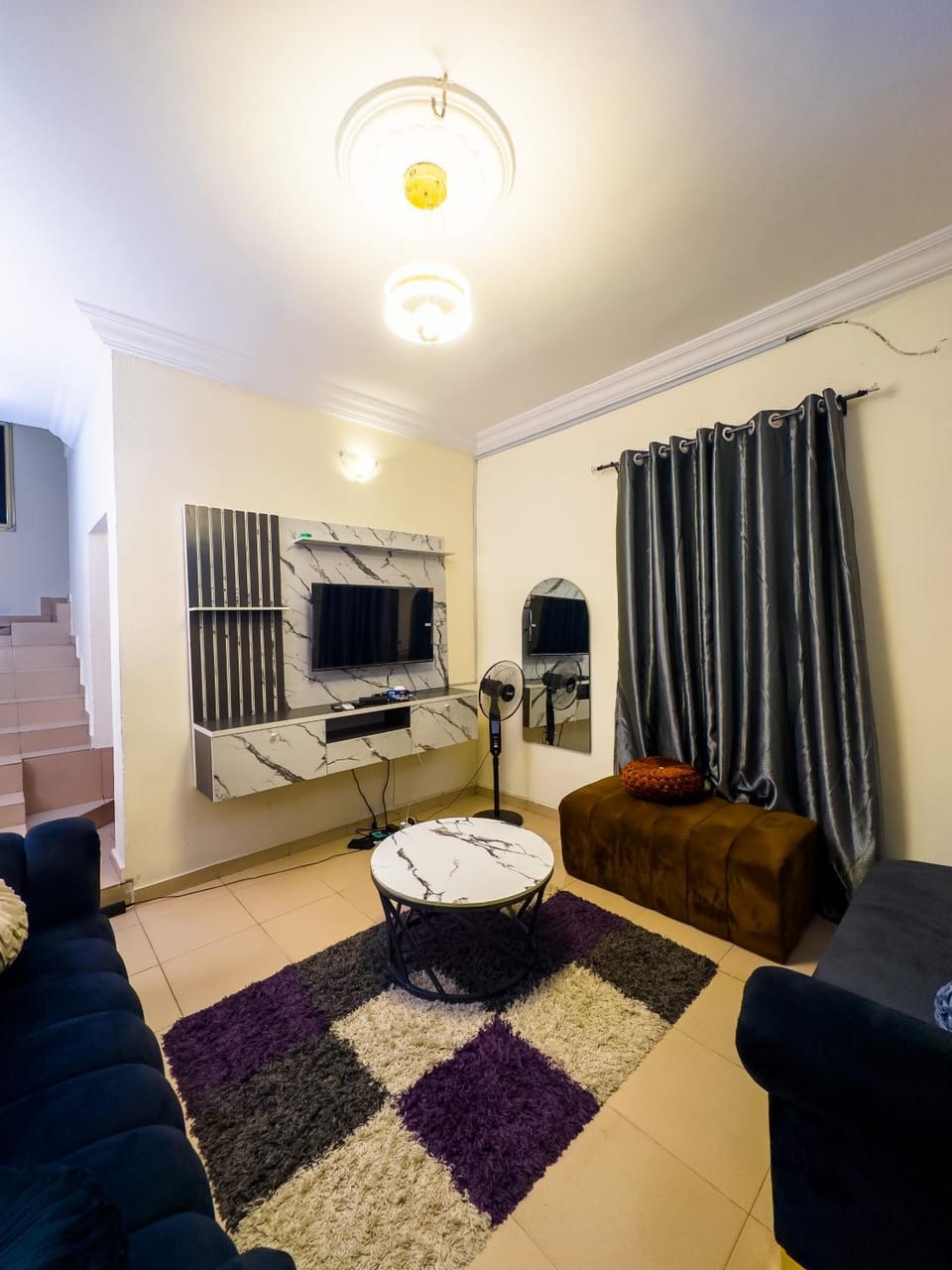 Living room, Seating area