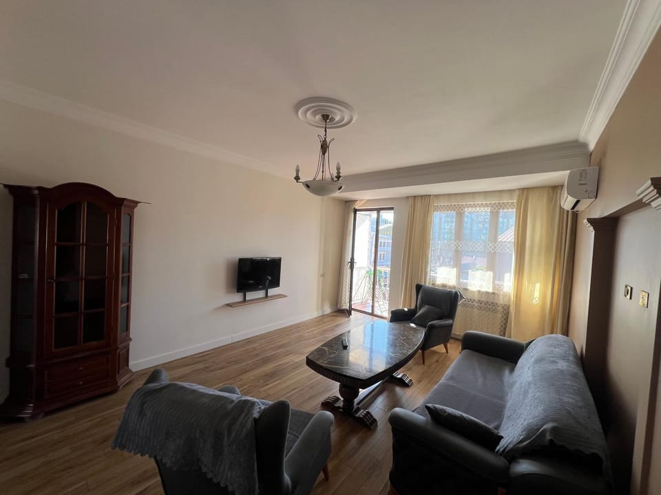 Two-bedroom Apartment in Old Batumi Apartment in Batumi