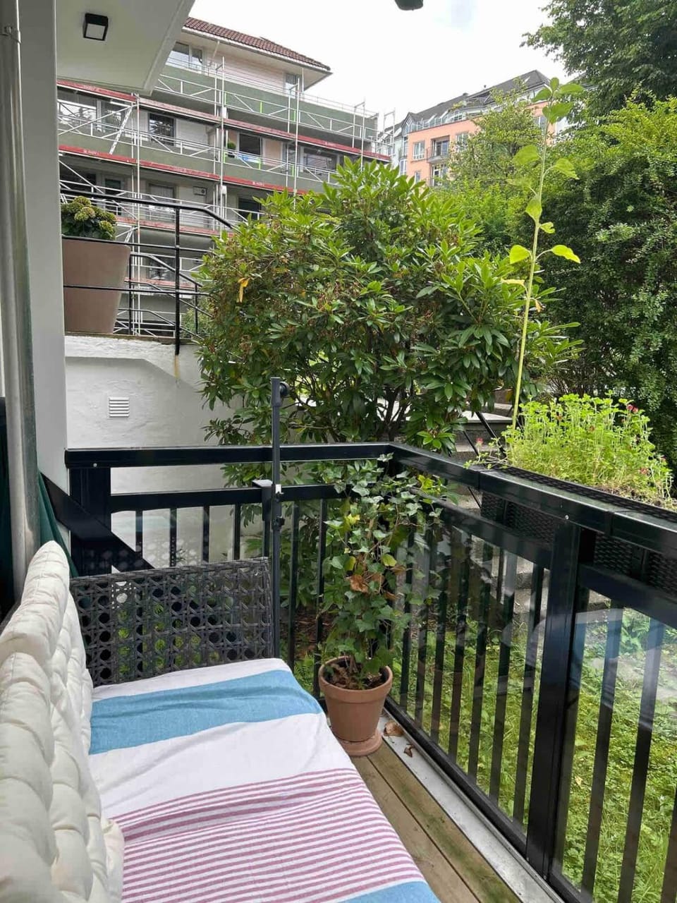 Balcony - Bright 2BR City Apartment Apartment in Bergen