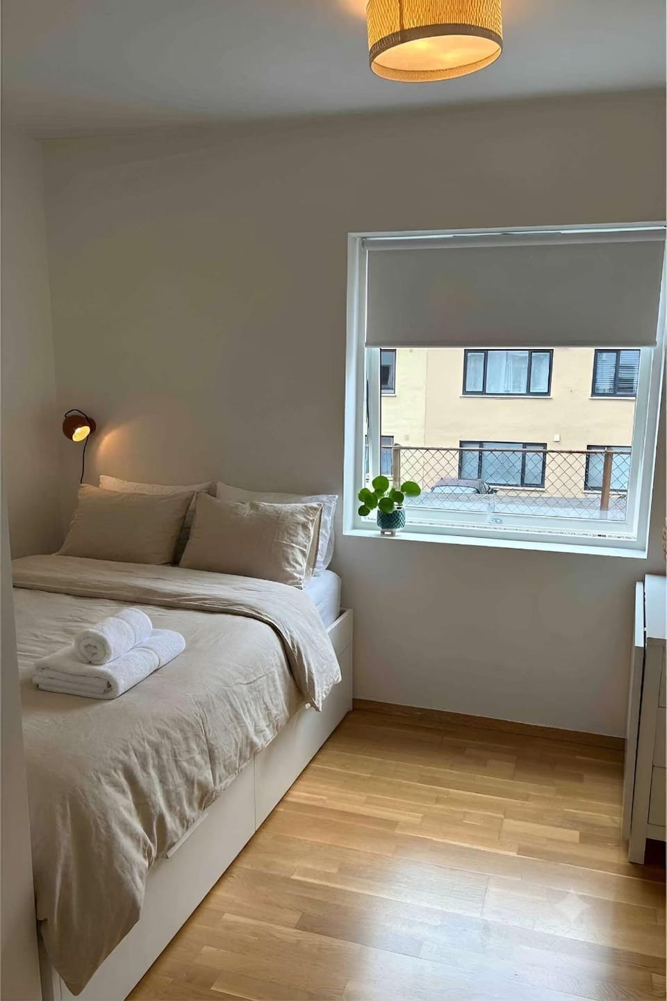 Balcony - Bright 2BR City Apartment Apartment in Bergen