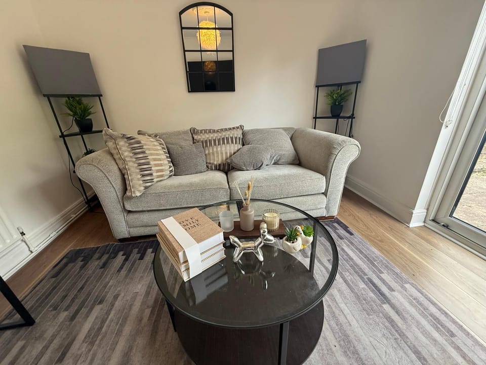 Entire luxury modern home House in The Royal Town of Sutton Coldfield