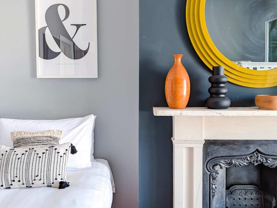 Bed, Decorative detail, Bedroom