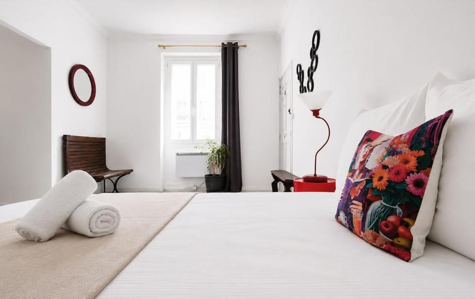 Bright 3-room apartment with terrace Apartment in Avignon