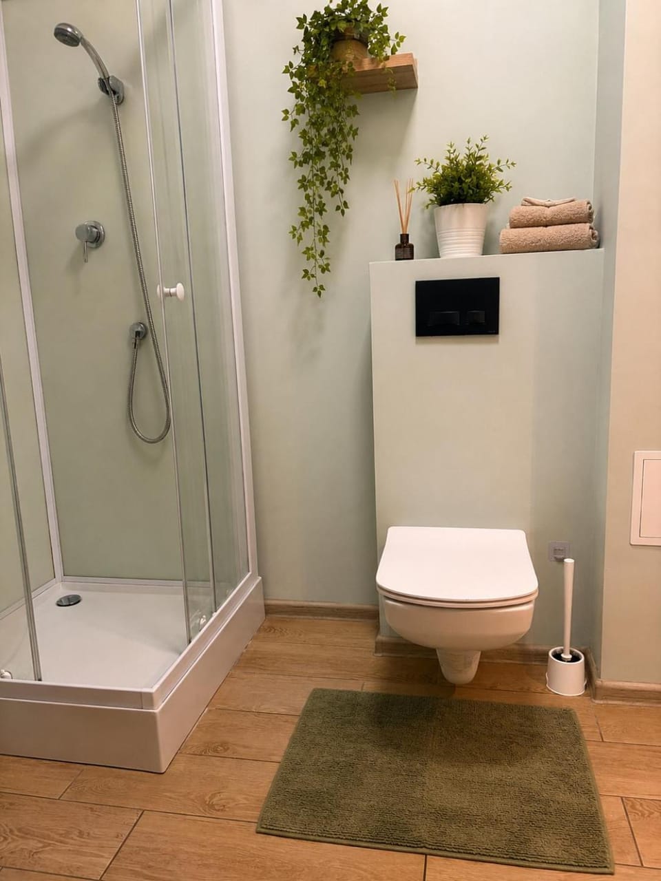 Shower, Bathroom