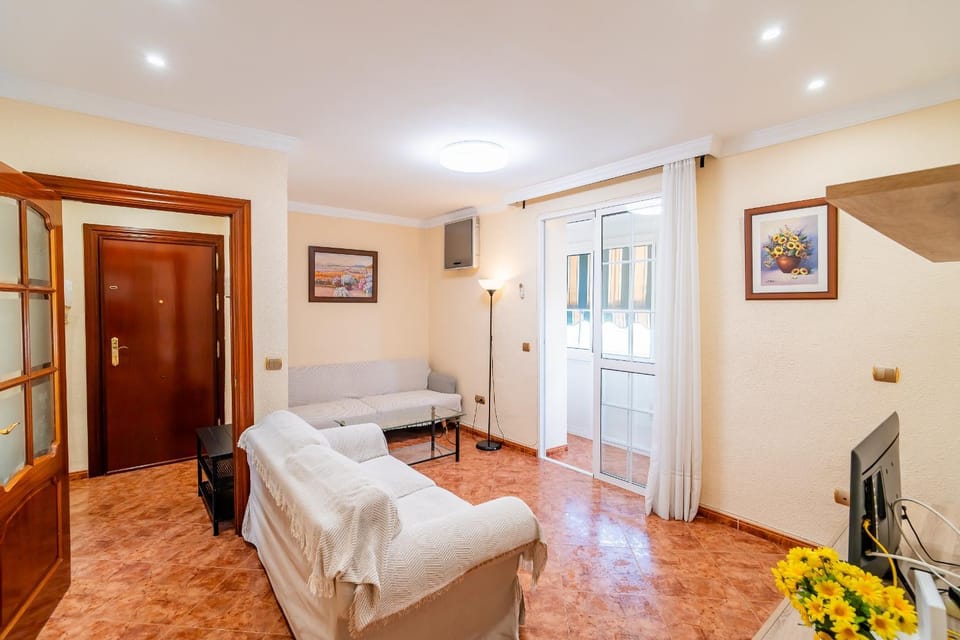 Communal lounge/ TV room, Living room