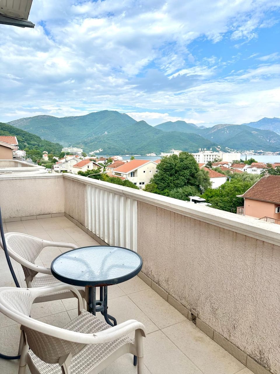 SeaSide Holiday Apartment Apartment in Kotor Municipality