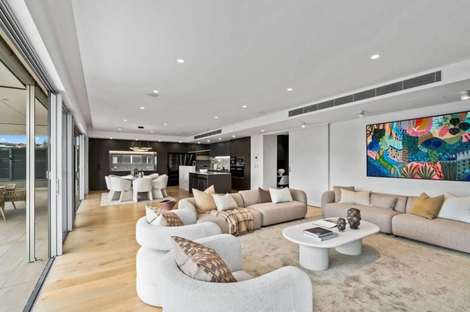 Stylish Sydney Escape in Prestigious Rose Bay Apartment in Sydney