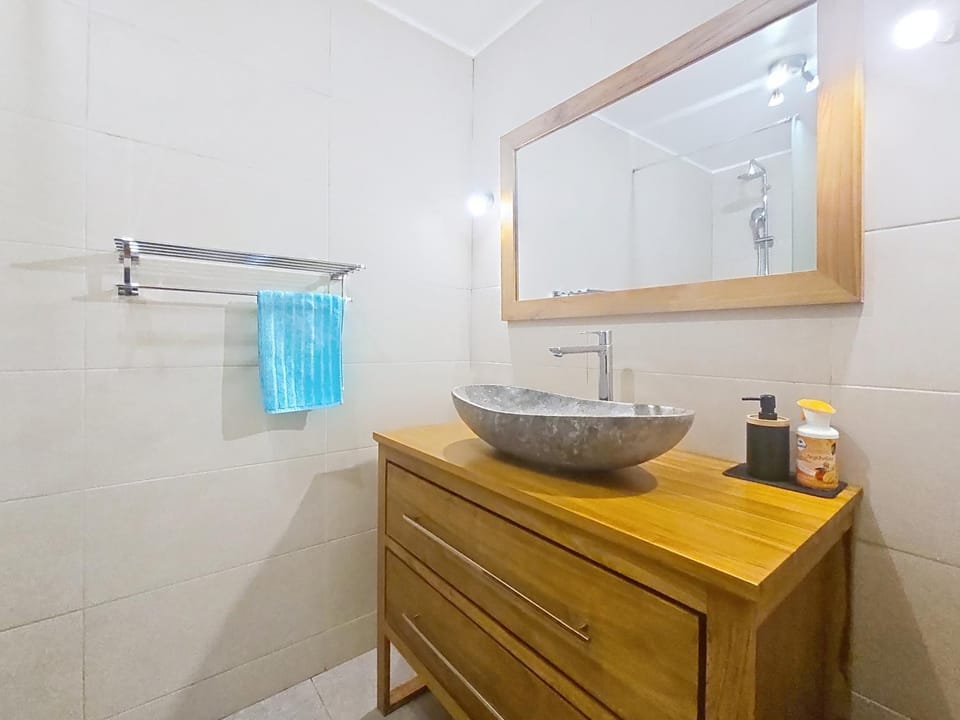 Studio Ti kaz Zanmis village vacances piscine et plage Apartment in Sainte-Anne