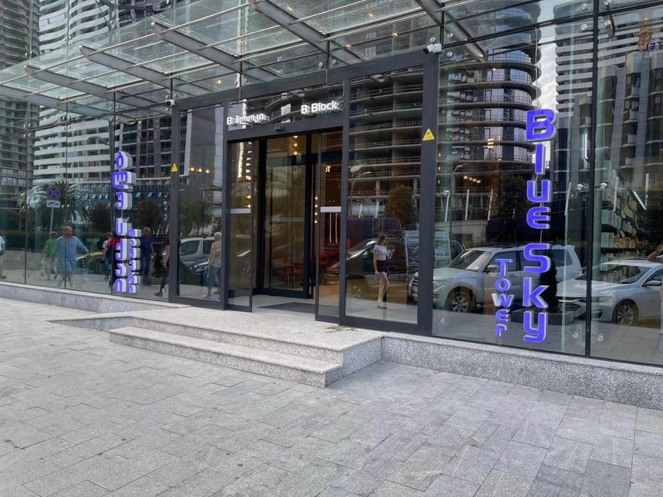 Property building, Location
