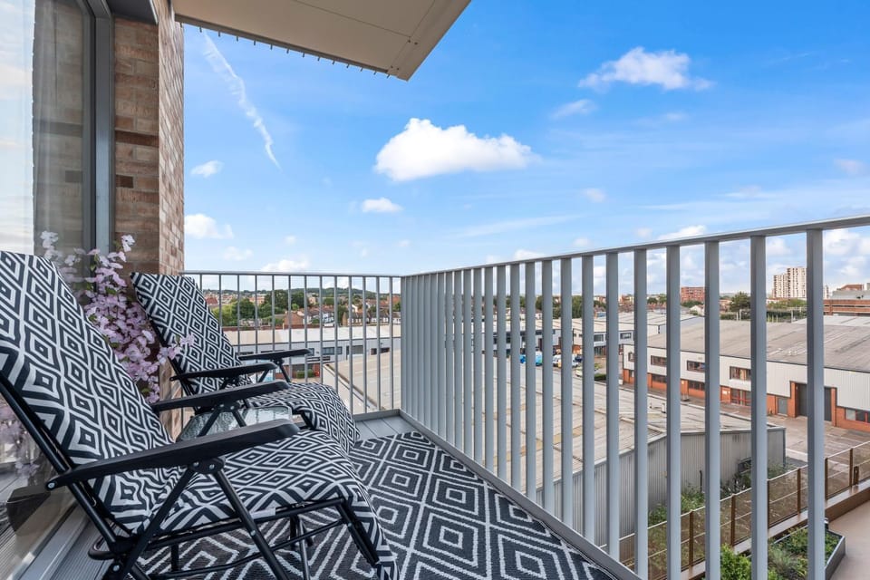 Patio, View (from property/room), Balcony/Terrace, Seating area