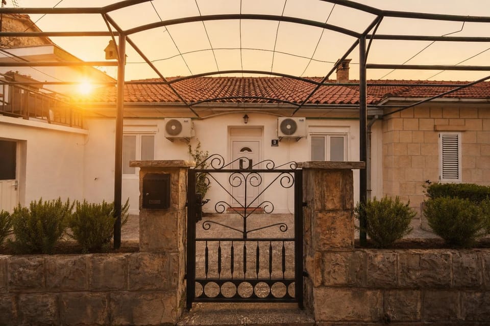 Maison Des Oliviers House in Montenegro
