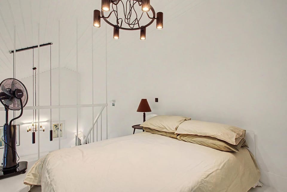 Living room, Bedroom