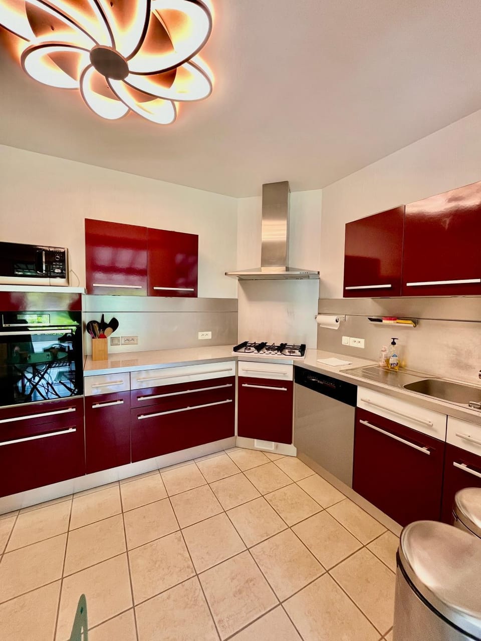 La Maison du Gave - 8 Personnes - Jardin House in Lourdes