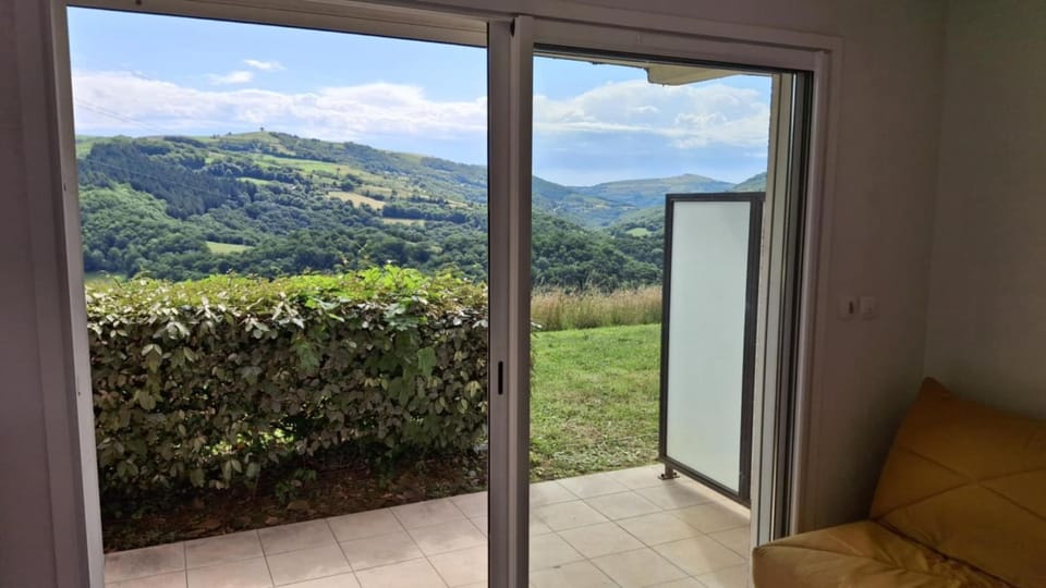 Les Abeilles Apartment in Occitanie