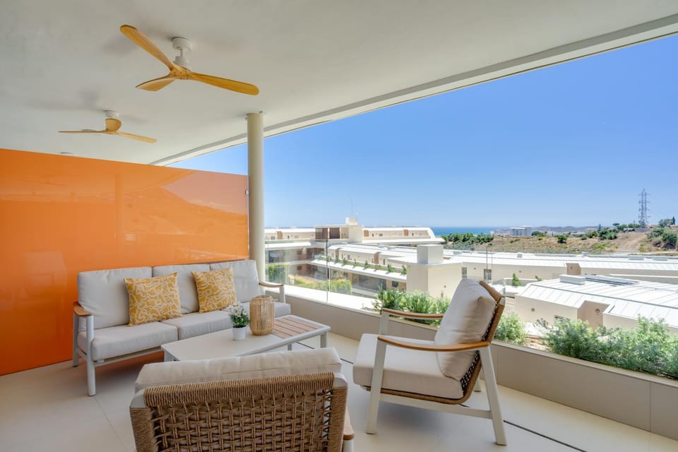 Day, Natural landscape, View (from property/room), Balcony/Terrace, Balcony/Terrace, Living room, Dining area, Sea view