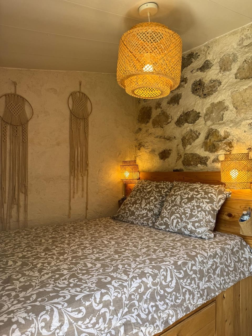 Petit Paradis Nature Cabanon & Rivière Villa in Vence