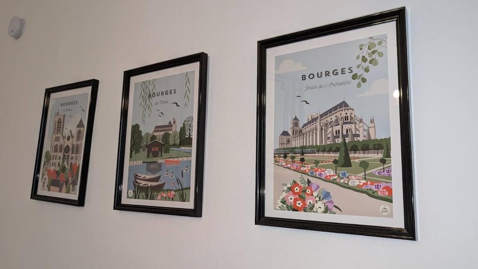 Le Logis de Mirpied Apartment in Bourges