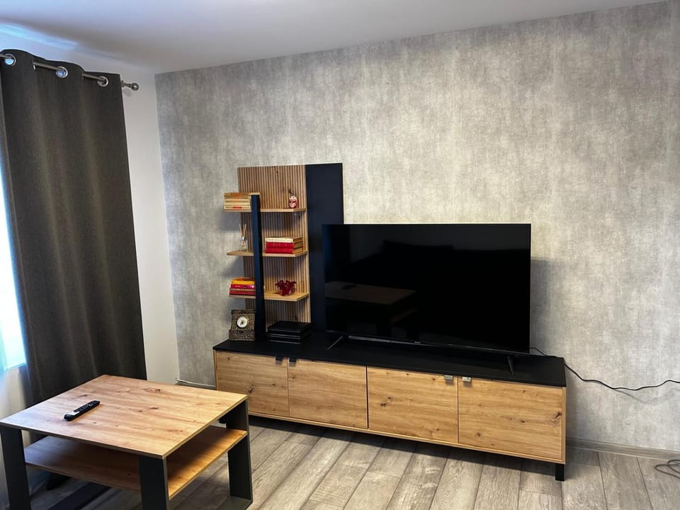 Apart Robert 2 Apartment in Romania