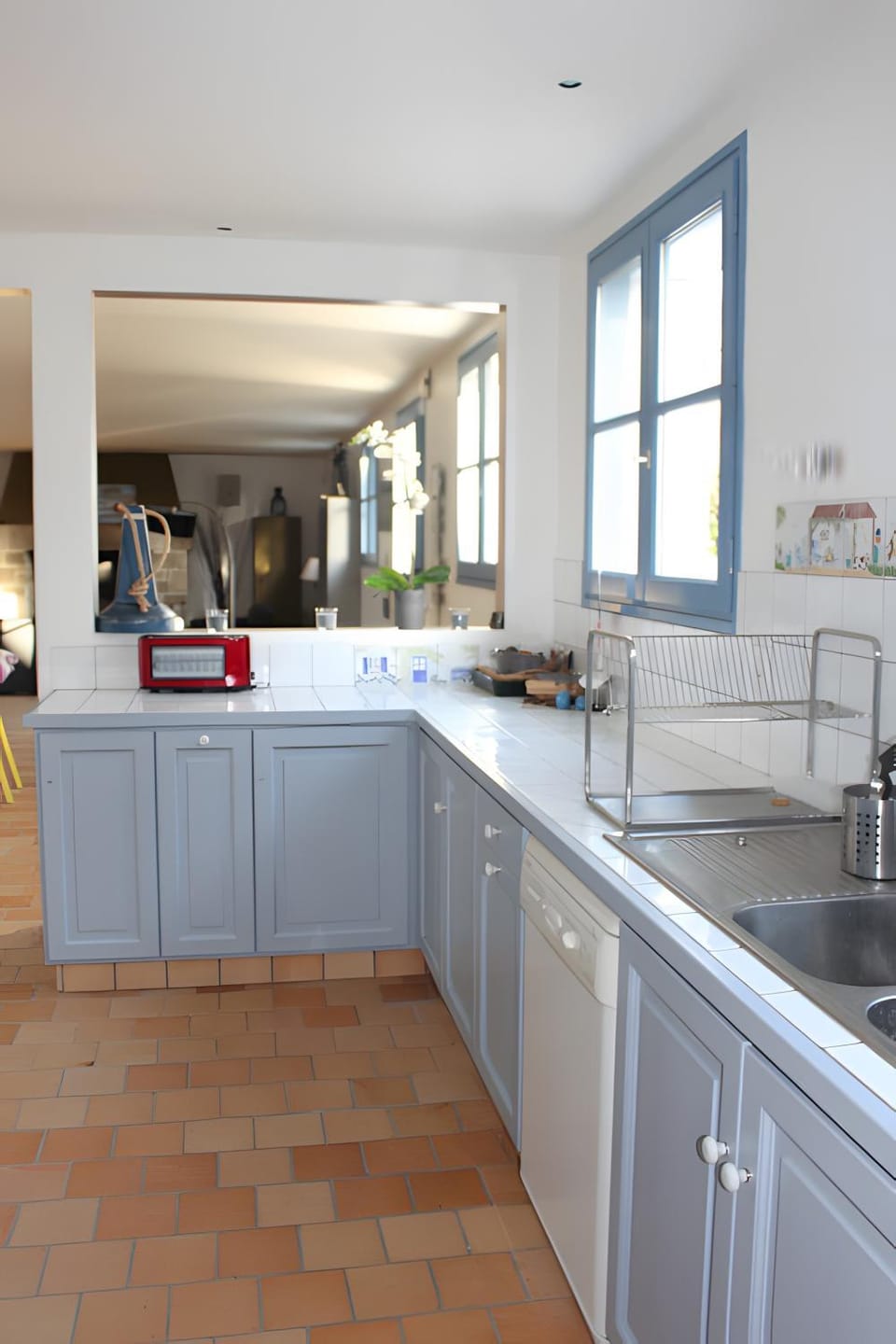 Kitchen or kitchenette, Living room