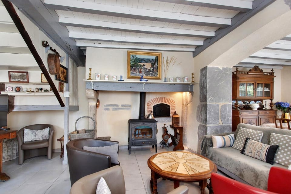 Property building, Living room
