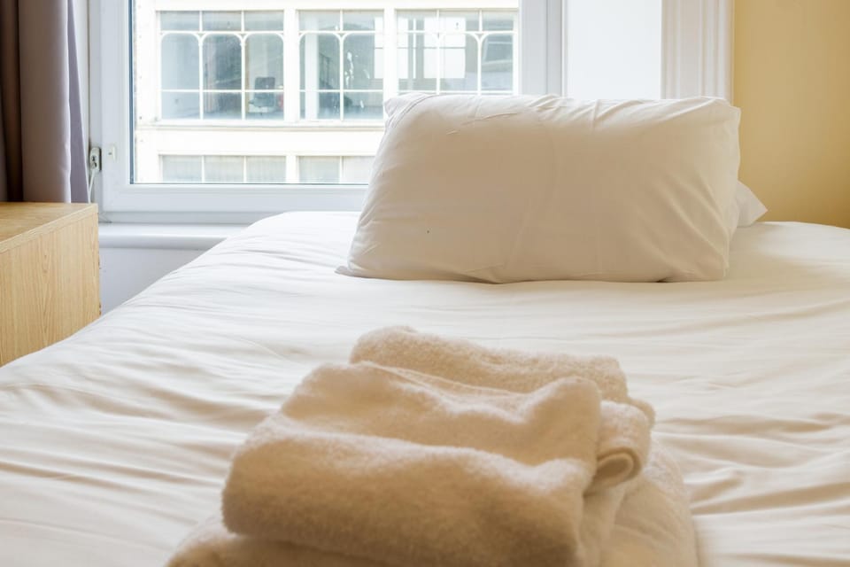 Charming Edinburgh Stay Near the Shore Apartment in Edinburgh