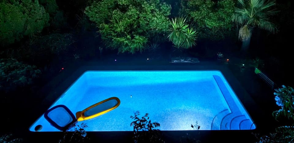 Night, Swimming pool