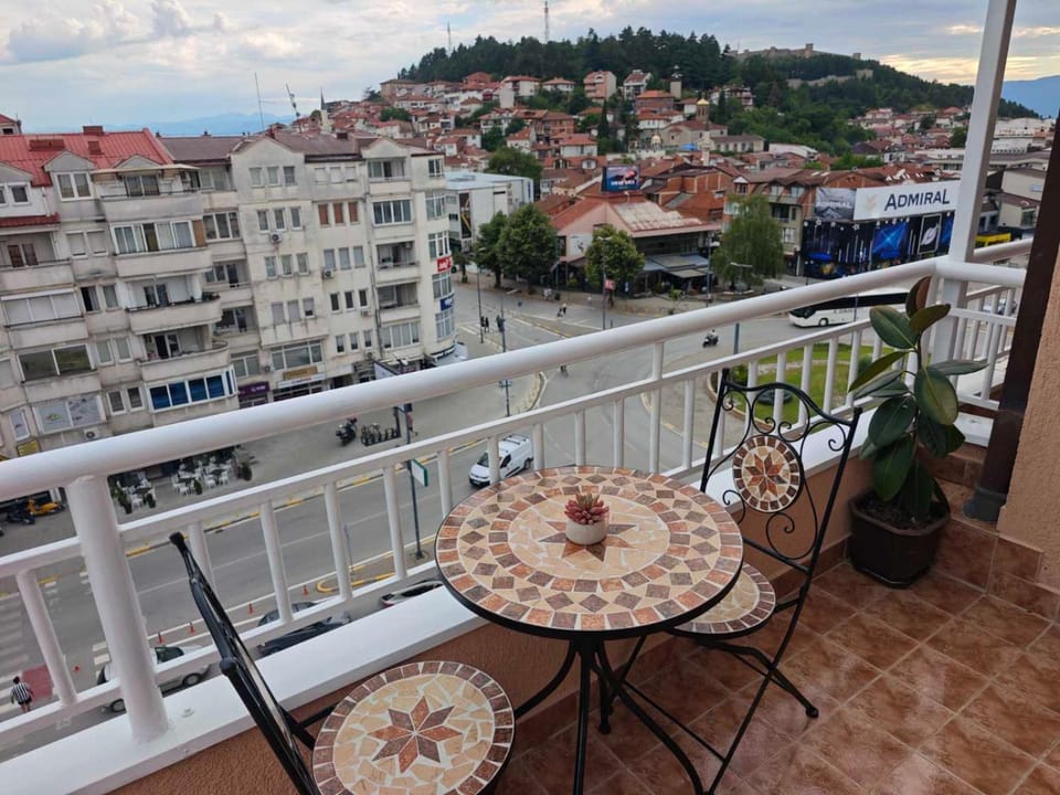 Queen's Apartment Ohrid Apartment in Ohrid