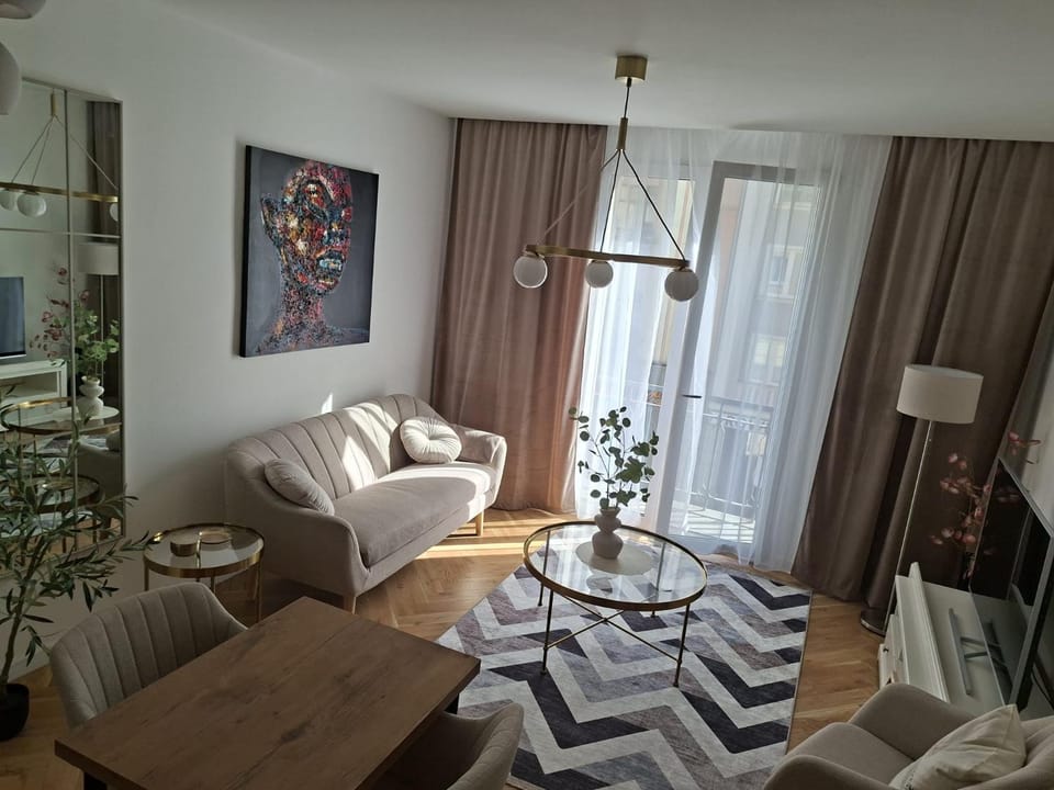 TV and multimedia, Balcony/Terrace, Living room, Seating area