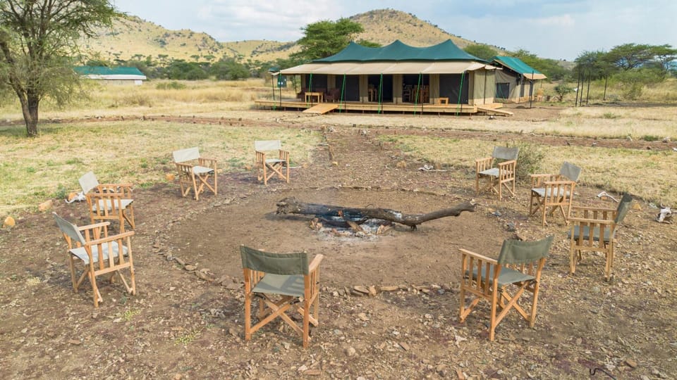 Serengeti Pazuri Tented Camp Luxury tent in Arusha