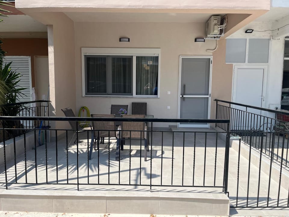 Luxury Apartment 150m from the sea No2 Apartment in Halkidiki