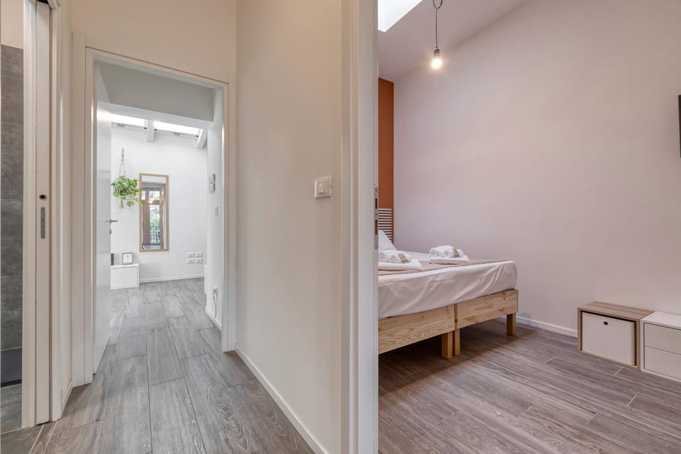 Bed, Bathroom, Photo of the whole room, Bedroom, towels
