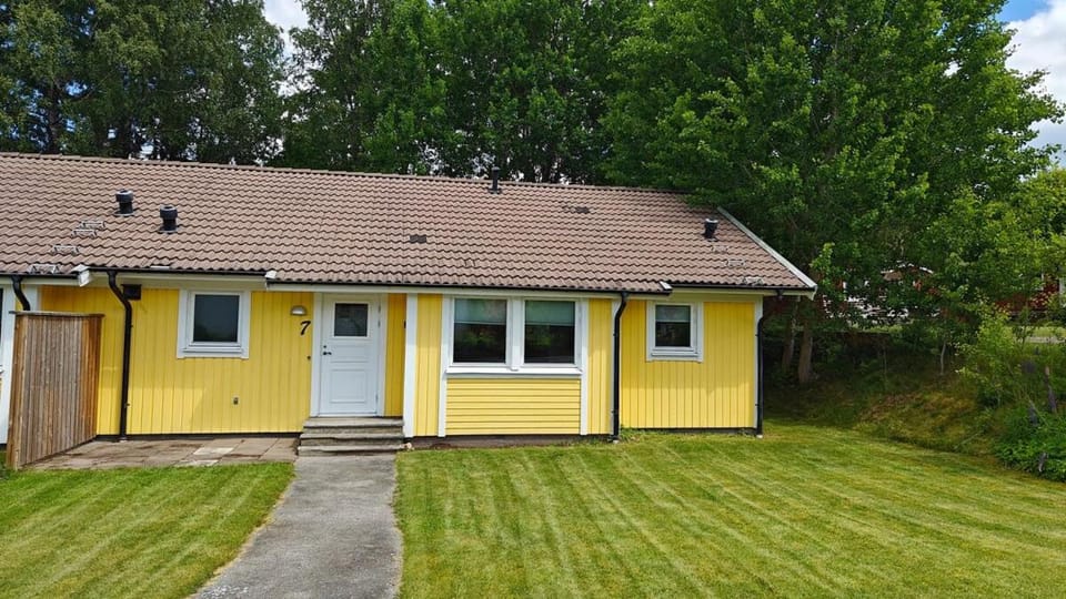 Gårdsjö 7 Apartment in Västra Götaland County