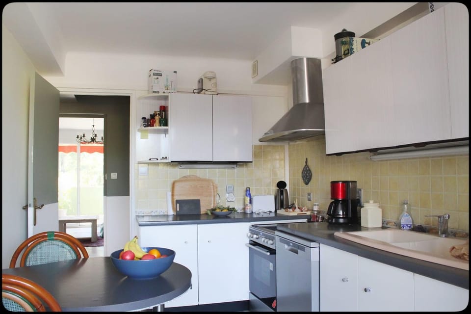 Perfect flat 100 meters from the sea Apartment in Sanary-sur-Mer