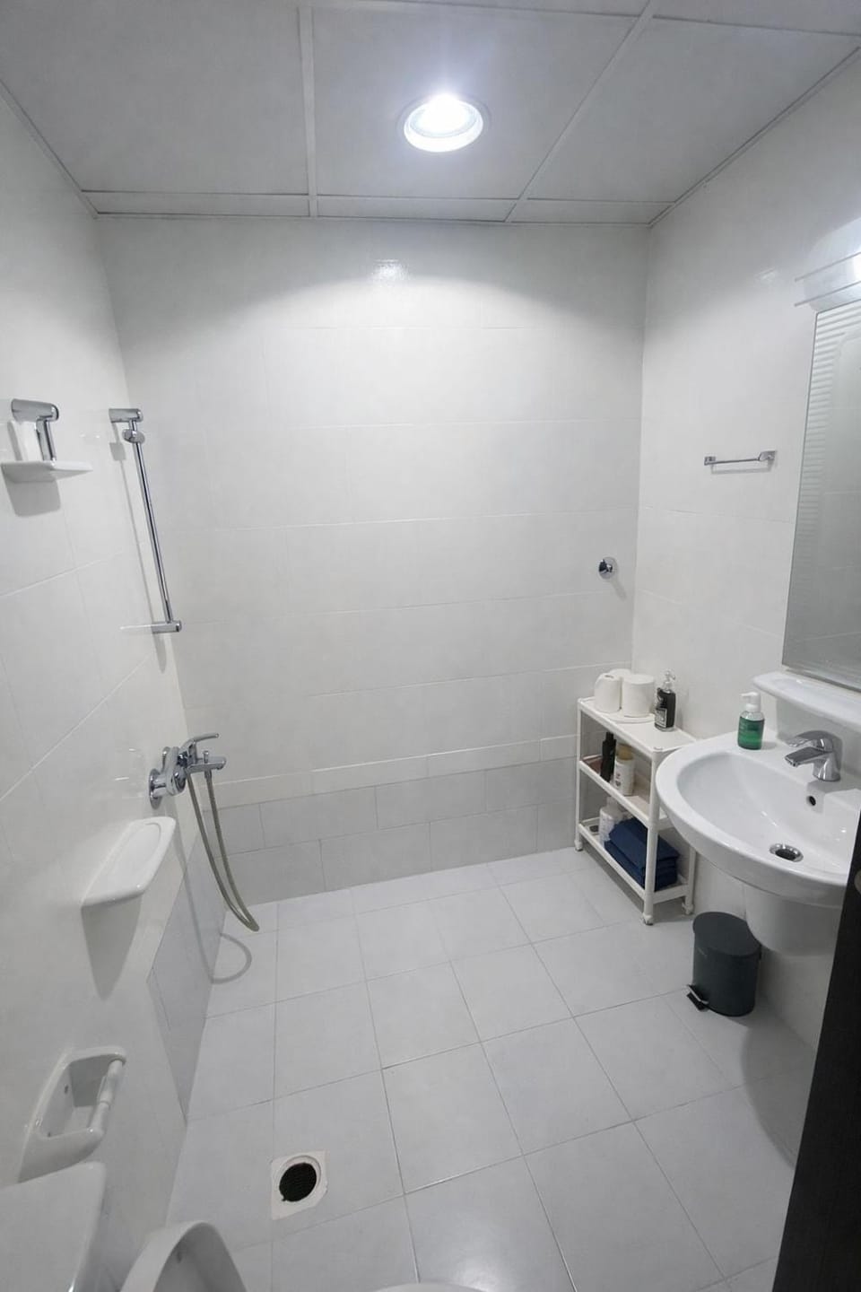 Stylish Qurum Retreat Cozy & Modern Apartment in Muscat