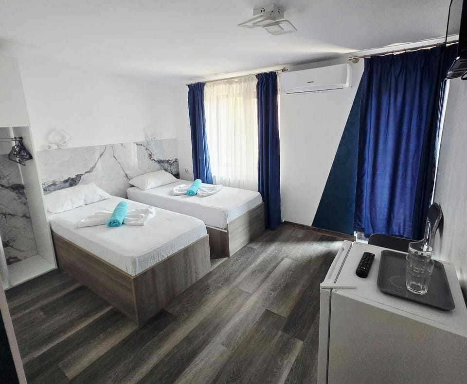 Cazare Muncitori Zona CET Bed and Breakfast in Constanta