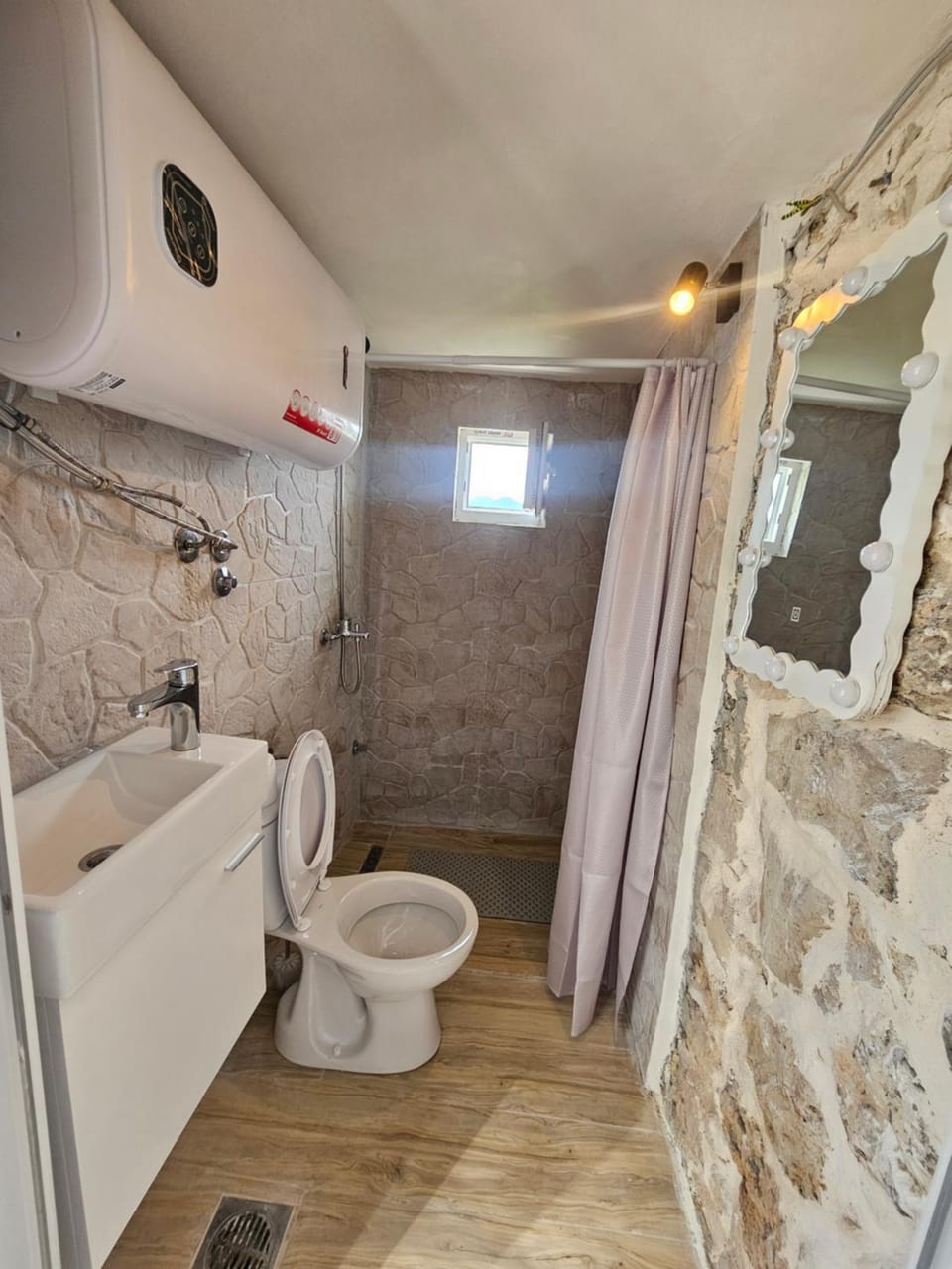 The Wine Cellar Apartment Skadar Lake Apartment in Podgorica Municipality, Montenegro
