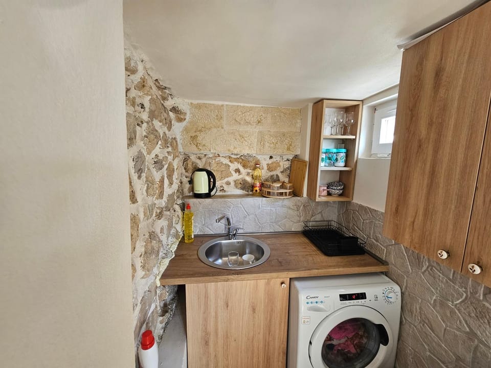 The Wine Cellar Apartment Skadar Lake Apartment in Podgorica Municipality, Montenegro