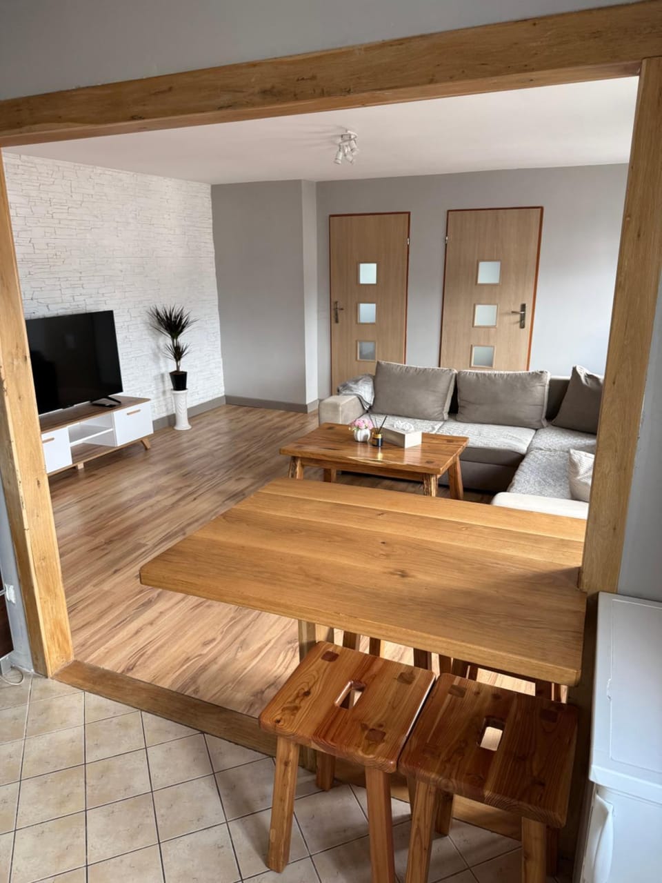 Apartament nad jeziorem Bielawskim Apartment in Lower Silesian Voivodeship