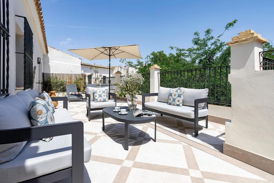 Spring, Off site, Day, Summer, Balcony/Terrace, Living room, Other, sunbed