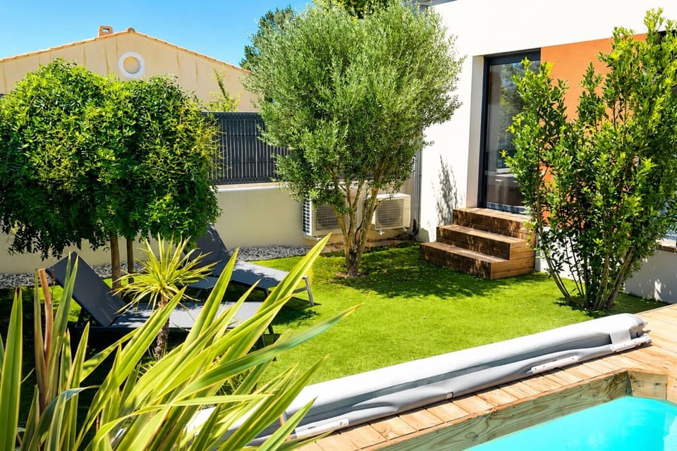 LODGE PROVENCE L'Isle-sur-la-Sorgue House in L'Isle-sur-la-Sorgue