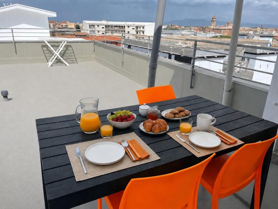 SkyView Oristano - Penthouse with 360-degree view Apartment in Oristano