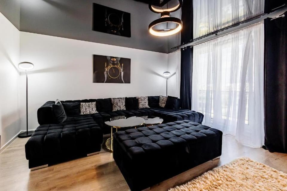 Black Pearl - Mamaia Nord Apartment in Constanța County