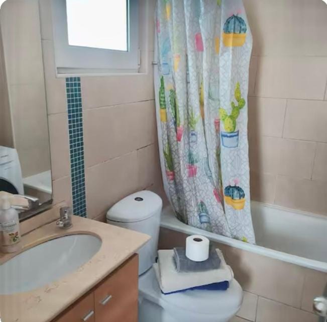 Centrico apartamento Seguridad wifi piscina verano Apartment in Santiago
