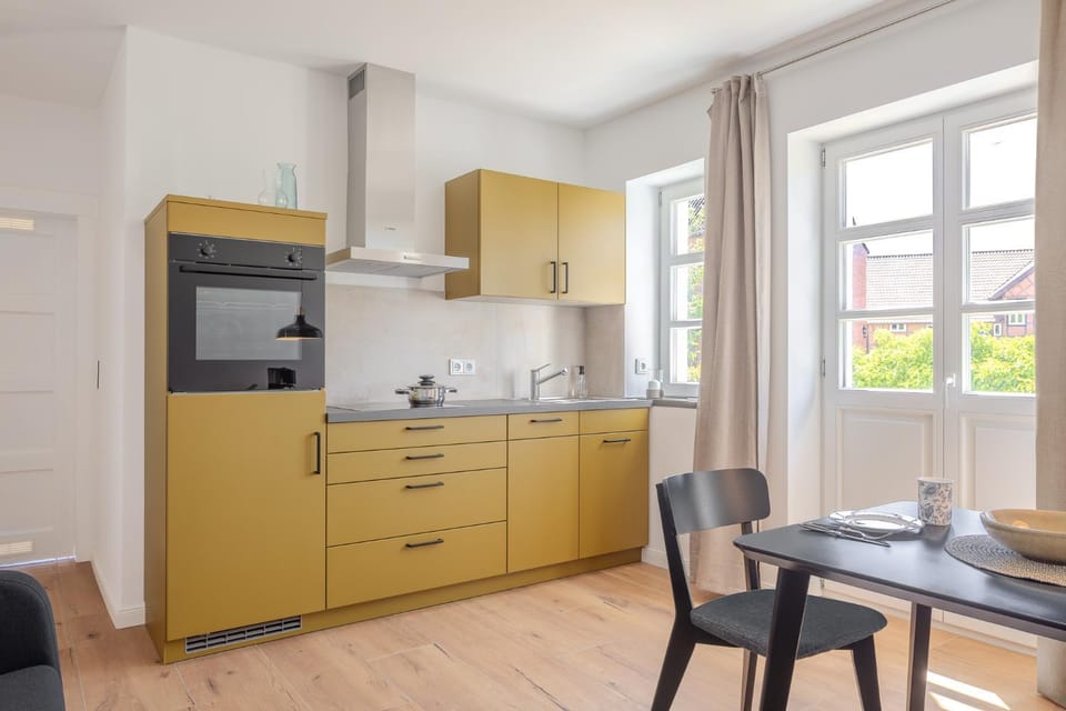 Kitchen or kitchenette, kitchen