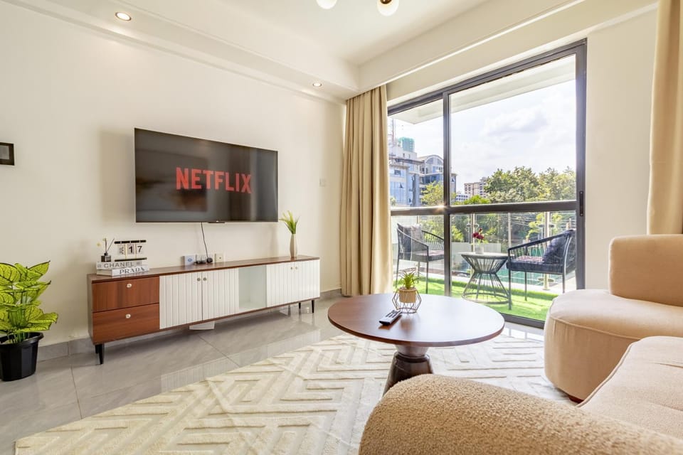 Luxury 1 Bedroom apartment in Westlands at Orchid Residency - pool, gym, Sky lounge Restaurant, Kids playground & parking Apartment in Nairobi County