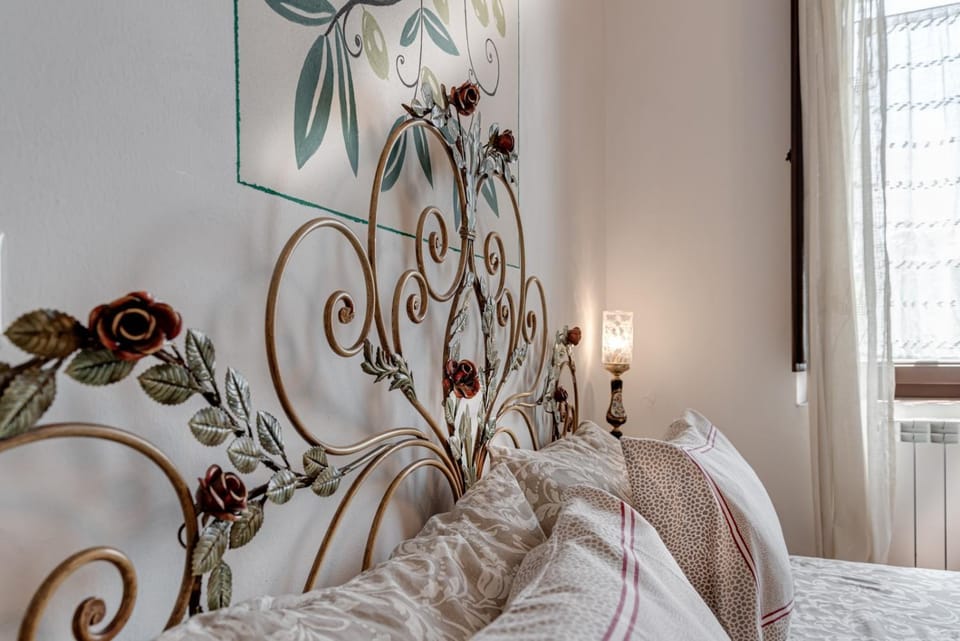 B&B Le Torri Di Firenze Bed and Breakfast in Emilia-Romagna