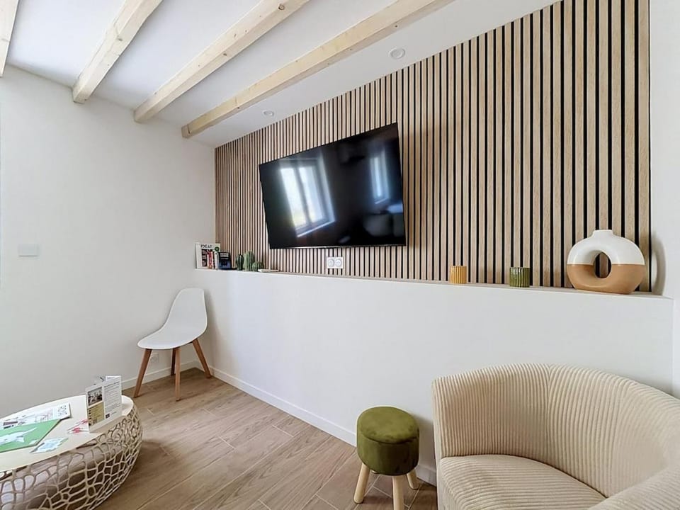 Duplex Design 6 personnes 2 chambres Clim Parking Apartment in Clermont-Ferrand