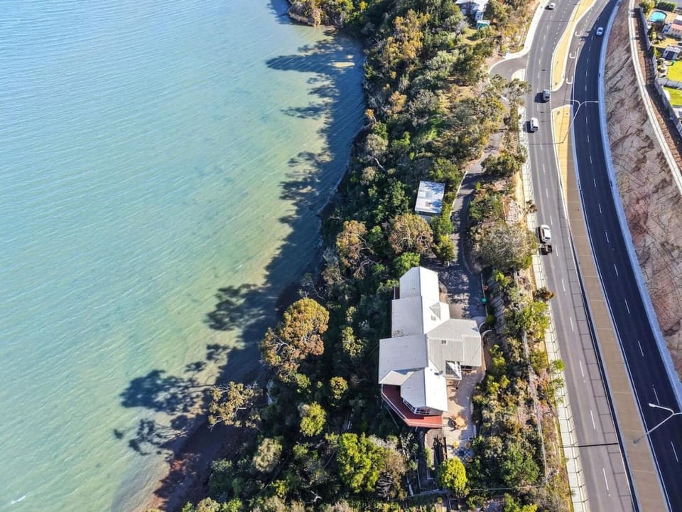 The Midway Manor House in Tasmania